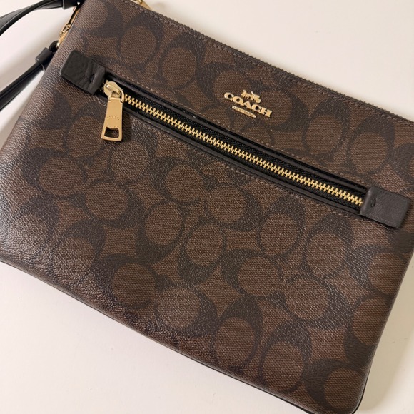 Coach Handbags - Coach Signature Canvas Wristlet Brown Black Monogram Zip Clutch